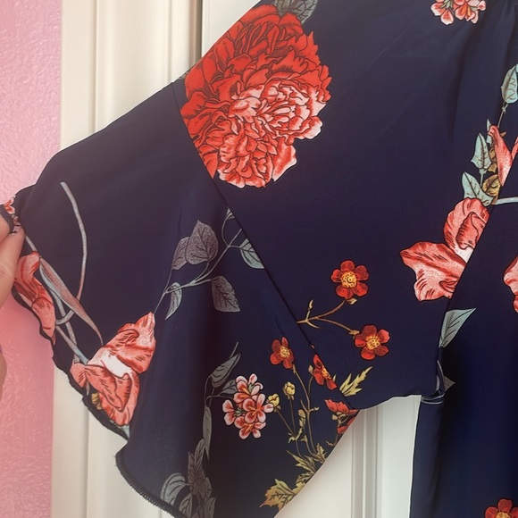 We Love Fashion Navy Jumpsuit w/ Removable Belt Size Large - Picture 6 of 13